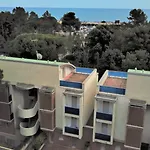 شقة Duplex 100mt From The